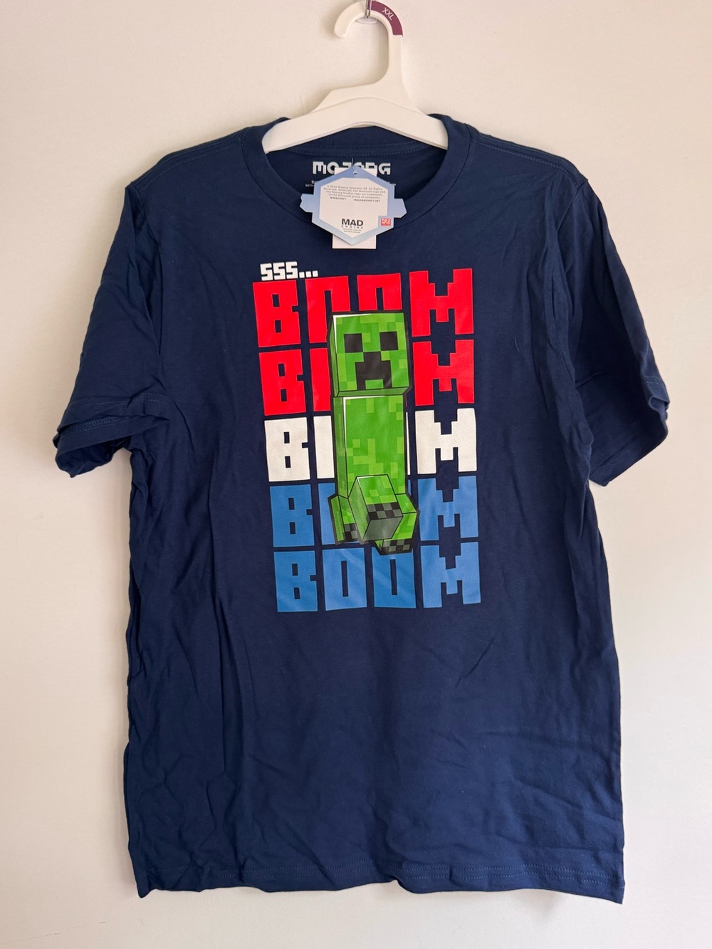 Mojang Studios Big Boy XXL Navy Blue Minecraft Tee with Red Graphic